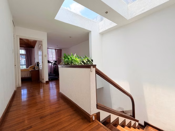 CASA EN VENTA EN ZONA 15 EN CONDOMINIO, CERCANO AL HOSPITAL EL PILAR 