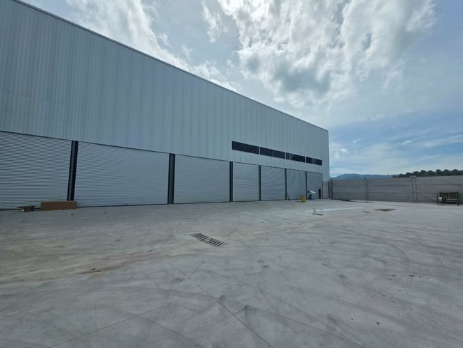  EN RENTA: ÚLTIMA BODEGA DE 2,750m2  UBICADA EN SAN MIGUEL PETAPA