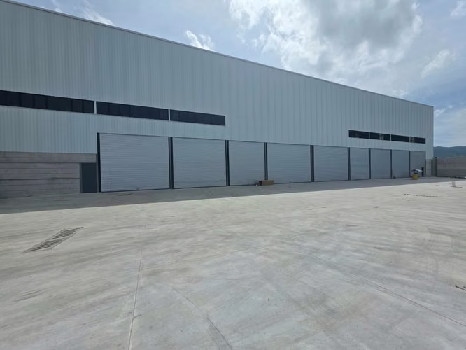  EN RENTA: ÚLTIMA BODEGA DE 2,750m2  UBICADA EN SAN MIGUEL PETAPA