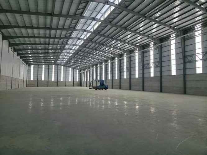  EN RENTA: ÚLTIMA BODEGA DE 2,750m2  UBICADA EN SAN MIGUEL PETAPA