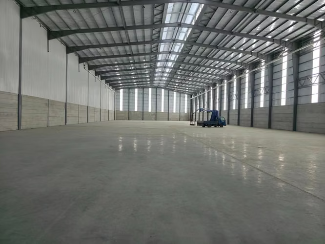  EN RENTA: ÚLTIMA BODEGA DE 2,750m2  UBICADA EN SAN MIGUEL PETAPA