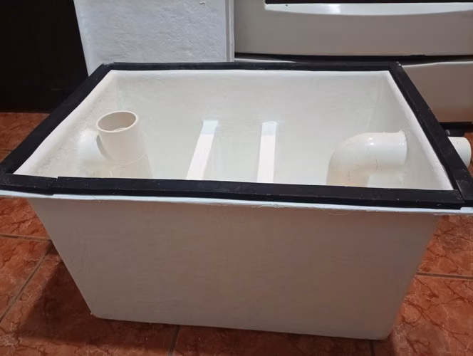 Trampa de grasa de 55 litros 