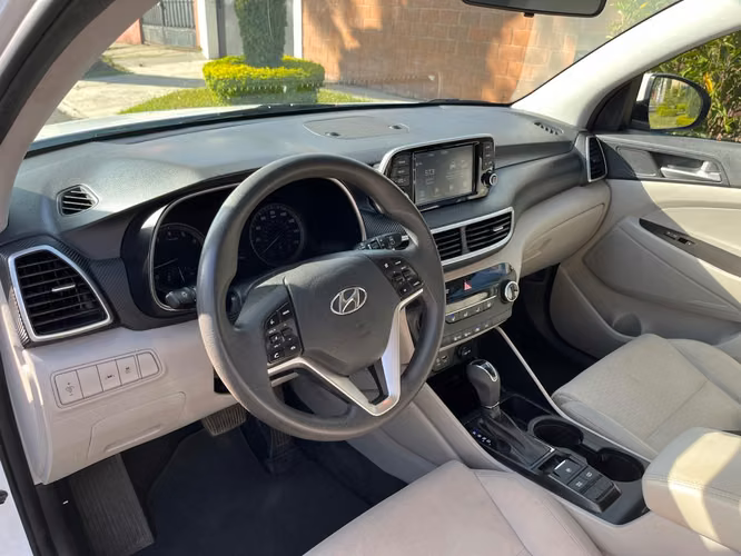 HYUNDAI TUCSON 2019 SE