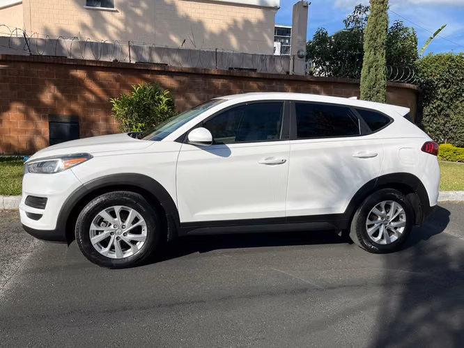 HYUNDAI TUCSON 2019 SE