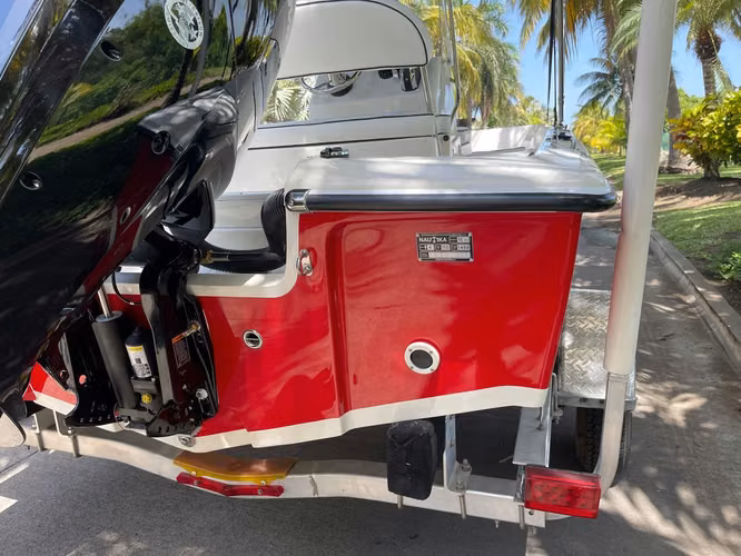 Lancha Nautika 15 pies motor Yamaha y tráiler continental 