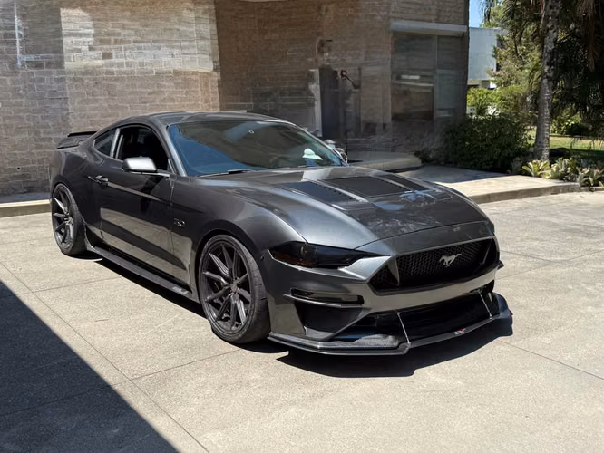  FORD MUSTANG GT 5.0 V8 – PREPARACIÓN DE ALTO RENDIMIENTO 