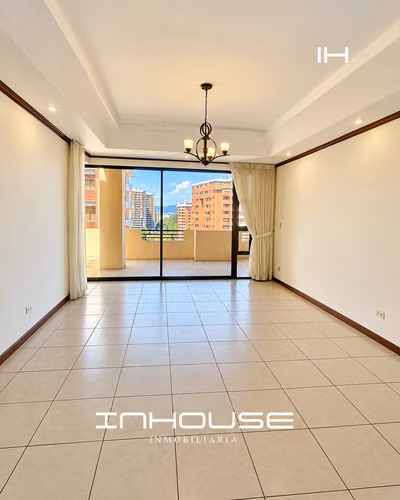 APARTAMENTO EN RENTA ZONA 10 EN NIVEL ALTO 