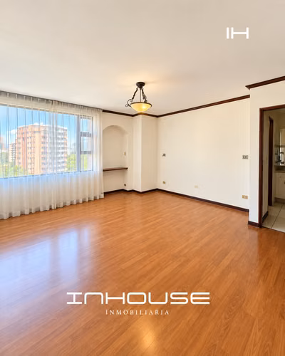 APARTAMENTO EN RENTA ZONA 10 EN NIVEL ALTO 