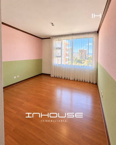 APARTAMENTO EN RENTA ZONA 10 EN NIVEL ALTO 