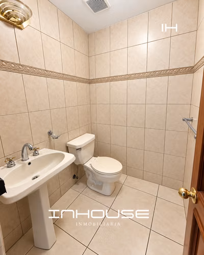 APARTAMENTO EN RENTA ZONA 10 EN NIVEL ALTO 