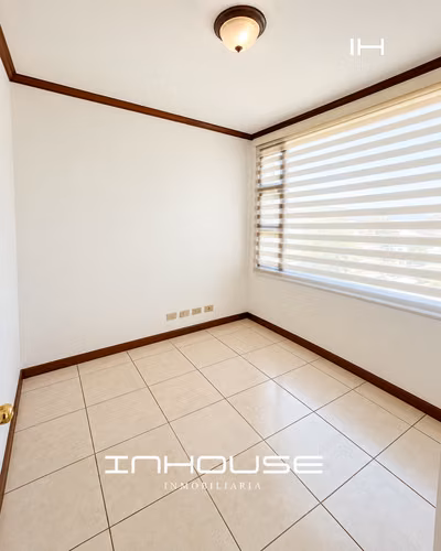 APARTAMENTO EN RENTA ZONA 10 EN NIVEL ALTO 