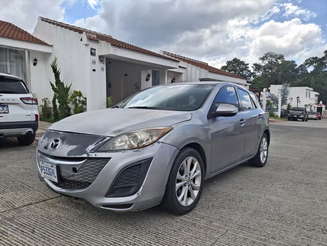 Mazda 3 Grand Touring 2010