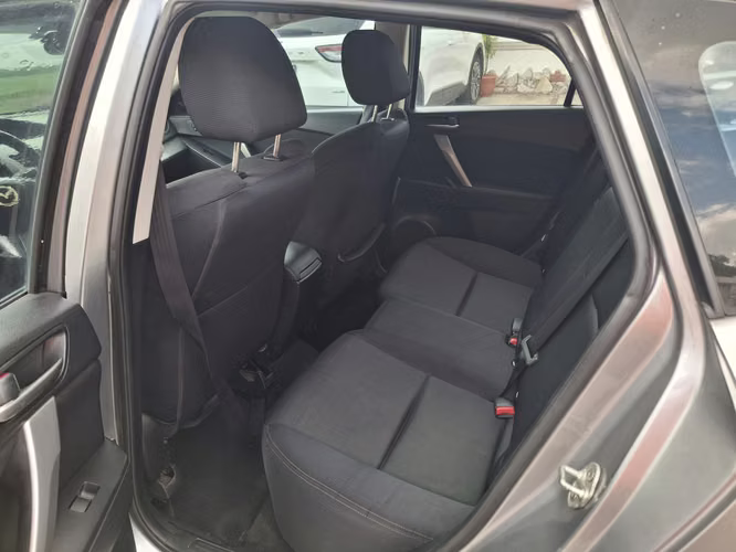 Mazda 3 Grand Touring 2010