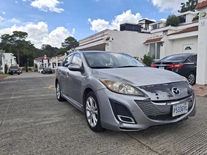 Mazda 3 Grand Touring 2010
