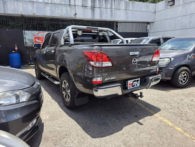 Mazda Bt50 2017 Automático y Tiptronic 4x4 Un dueño Bien cuidado Listo para Trabajar Super Económico 