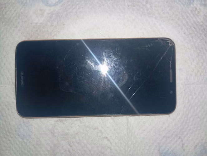 Huawei Y6 2018 negociable 