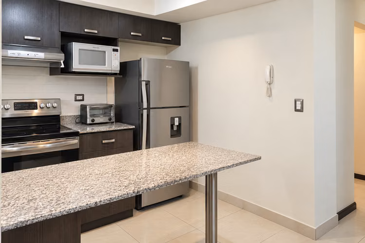 APARTAMENTO EN RENTA | 3 HABITACIONES | CONDADO NARANJO – SAN MIGUEL