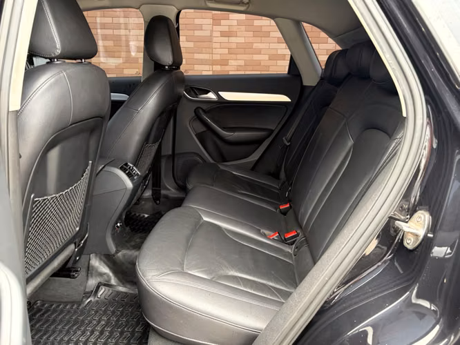 Audi Q3 TFSi Quattro de Agencia Modelo 2013