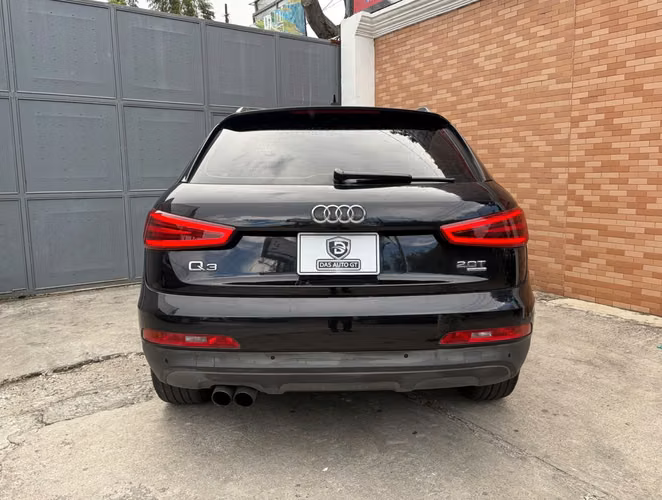 Audi Q3 TFSi Quattro de Agencia Modelo 2013
