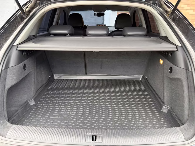 Audi Q3 TFSi Quattro de Agencia Modelo 2013