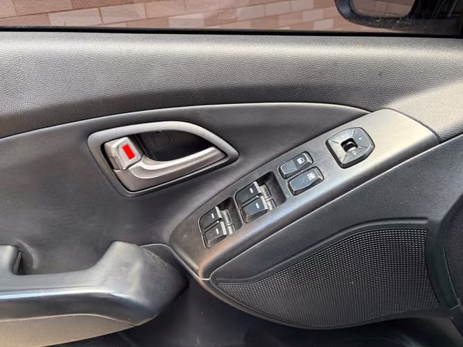 Hyundai Tucson de Agencia Modelo 2015