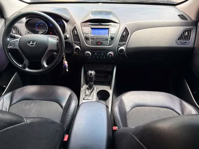 Hyundai Tucson de Agencia Modelo 2015
