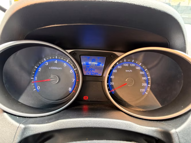 Hyundai Tucson de Agencia Modelo 2015