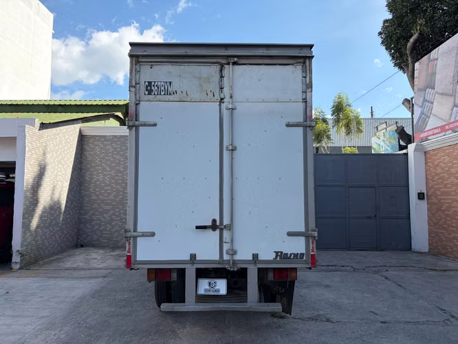 Isuzu QKR de Agencia Modelo 2025