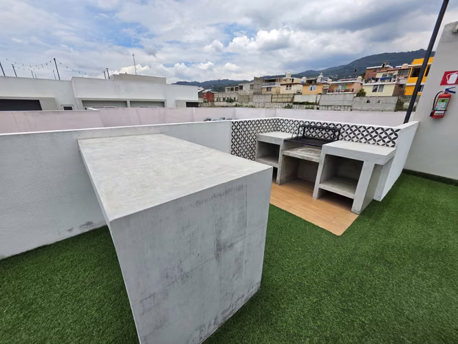 APARTAMENTO EN RENTA EN SAN CRISTOBAL ZN 8 MIXCO