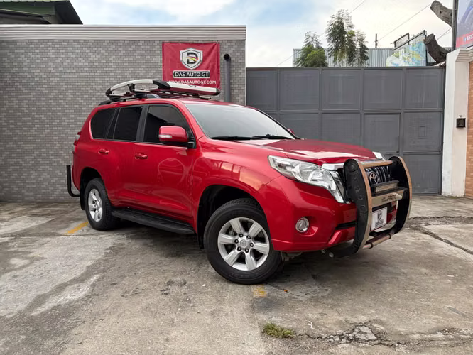 Toyota Land Cruiser Prado TXL de Agencia Modelo 2018
