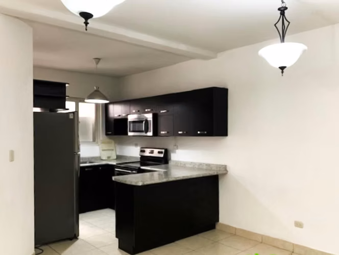 VENDO LINDO APARTAMENTO EN REAL DE LOS FIALLOS ZONA 14