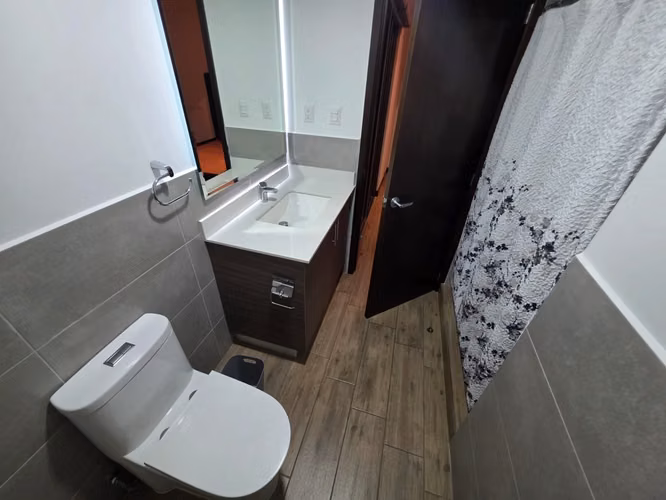 ALQUILO APARTAMENTO AMUEBLADO EN ZONA 10