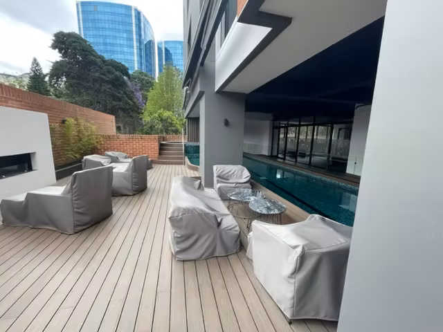 Rento apartamento en Zona 10 EDIFICIO DE LUJO CERCA DE FONTABELLA