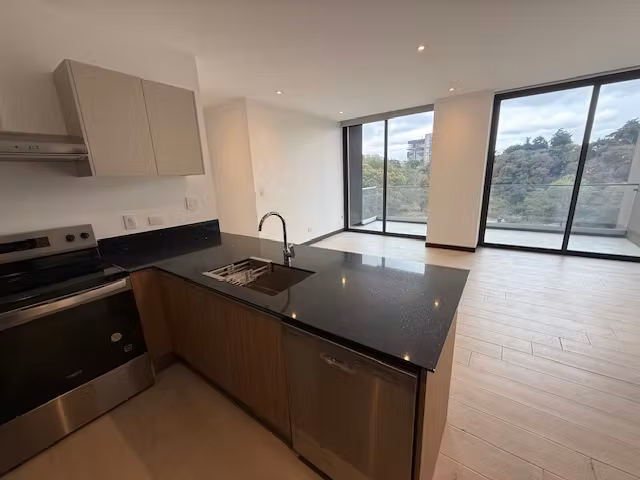 Rento apartamento en Zona 15 EDIFICIO SPAZIO, PISCINA, GYM, ROOFTOP