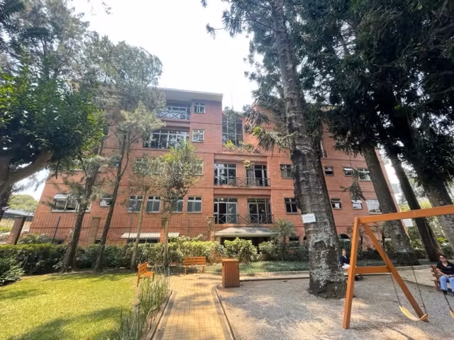 Rento apartamento en Zona 10 OAKLAND CERCA OAKLAND MALL
