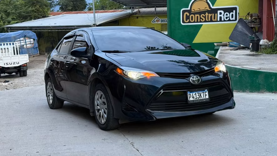 Toyota Corolla 2018 LE – Motor 1.8