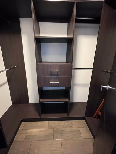 APARTAMENTO AMUEBLADO EN RENTA EN ZONA 10, EDIFICIO VERONA 
