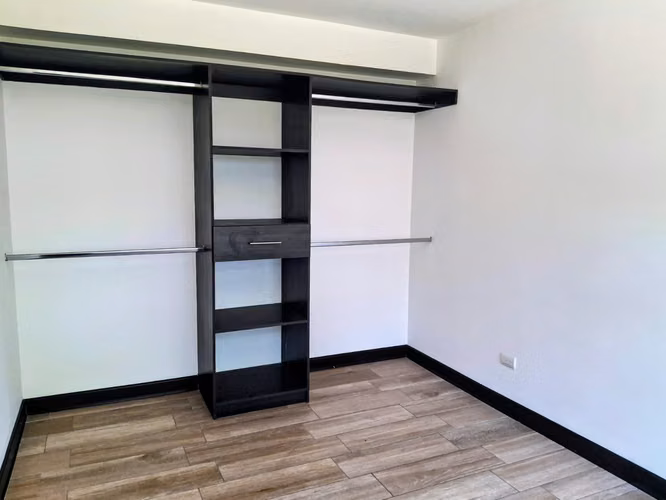 APARTAMENTO EN RENTA EN MIXCO EDIFICIO ANCONA