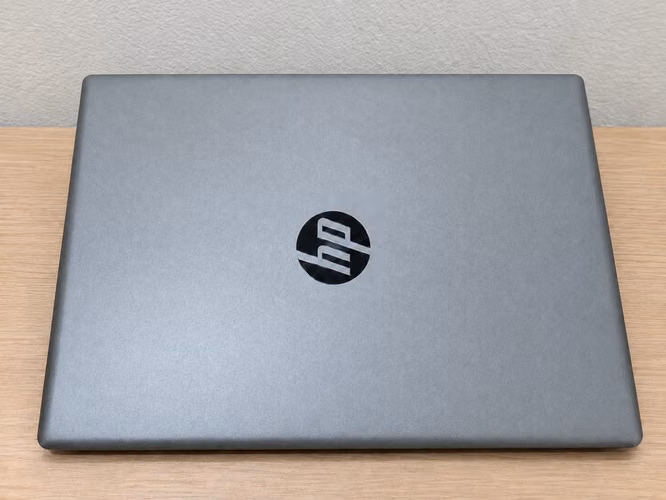  Laptop HP 15 - AMD Ryzen 7 