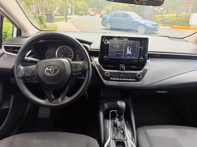 Toyota corolla LE 2022 recién ingresado 