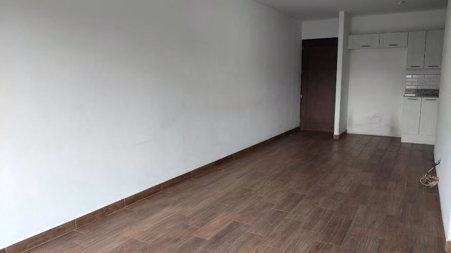 Apartamento en Mariscal, Zona 11 - Miniatura 3