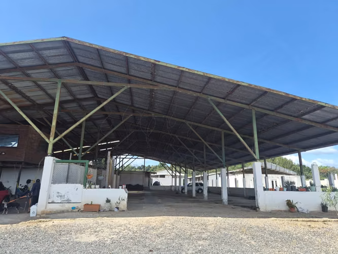 PROPIEDAD EN RENTA EN CARRETERA AL SALVADOR, 2 MZ - CODIGO 