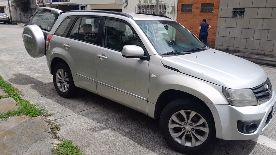  ¡SUZUKI VITARA 2014 AUTOMÁTICA – FULL EQUIPO!   ¡DE AGENCIA Y A EXCELENTE PRECIO!    Q65,000 NEGOCIABLES  - Imagen 3