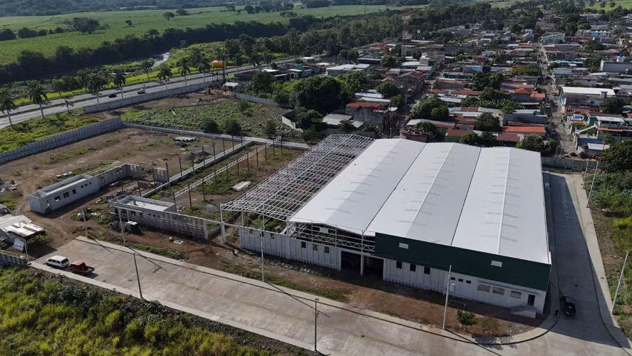  RENTA DE BODEGA INDUSTRIAL DE 7,400 M2– UBICADA EN ESCUINTLA, CA-9 DENTRO DE COMPLEJO INDUSTRIAL