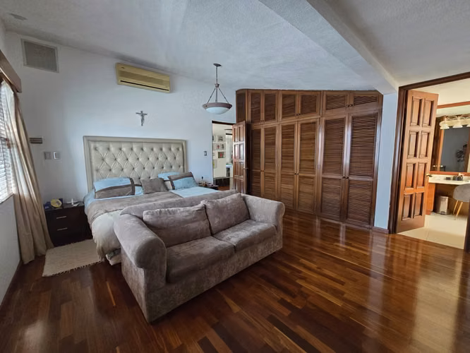 Venta de Casa dentro de Residencial en Km.13 CAES | 3 Habitaciones completas + cuarto de servicio - Imagen 8