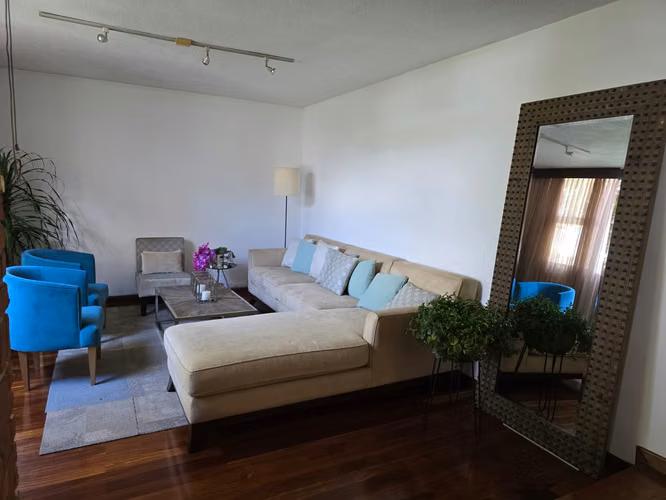 Venta de Casa dentro de Residencial en Km.13 CAES | 3 Habitaciones completas + cuarto de servicio - Imagen 4