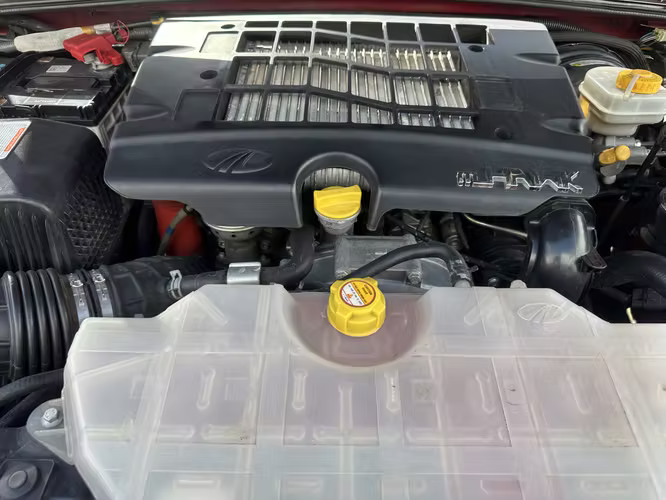 Pick Up Mahindra S11 2022 Automático y Tiptronic 4x4 de Agencia Turbo Diesel un dueño con Récord de Agencia - Imagen 7