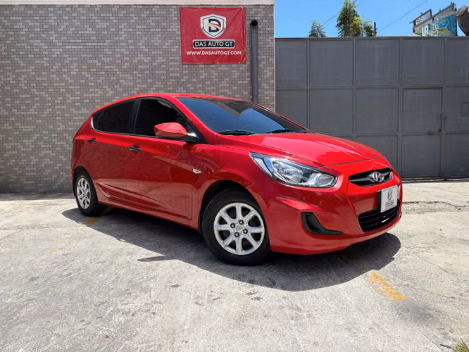 Hyundai Accent GLS de Agencia Modelo 2013 - Imagen 1