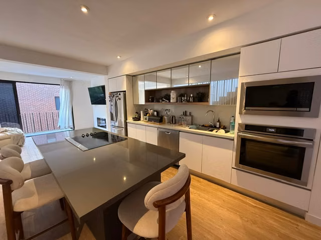 Vendo casa en Zona 13 CONDOMINIO CAÑADAS DE ELGIN