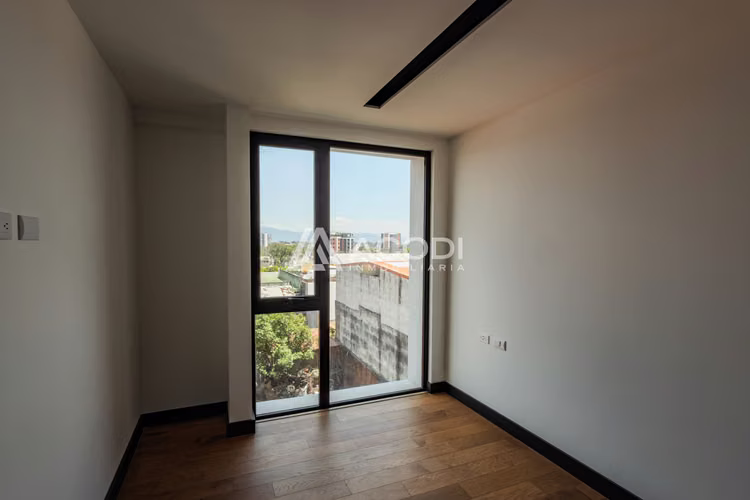 Apartamento en Mariscal, Zona 11